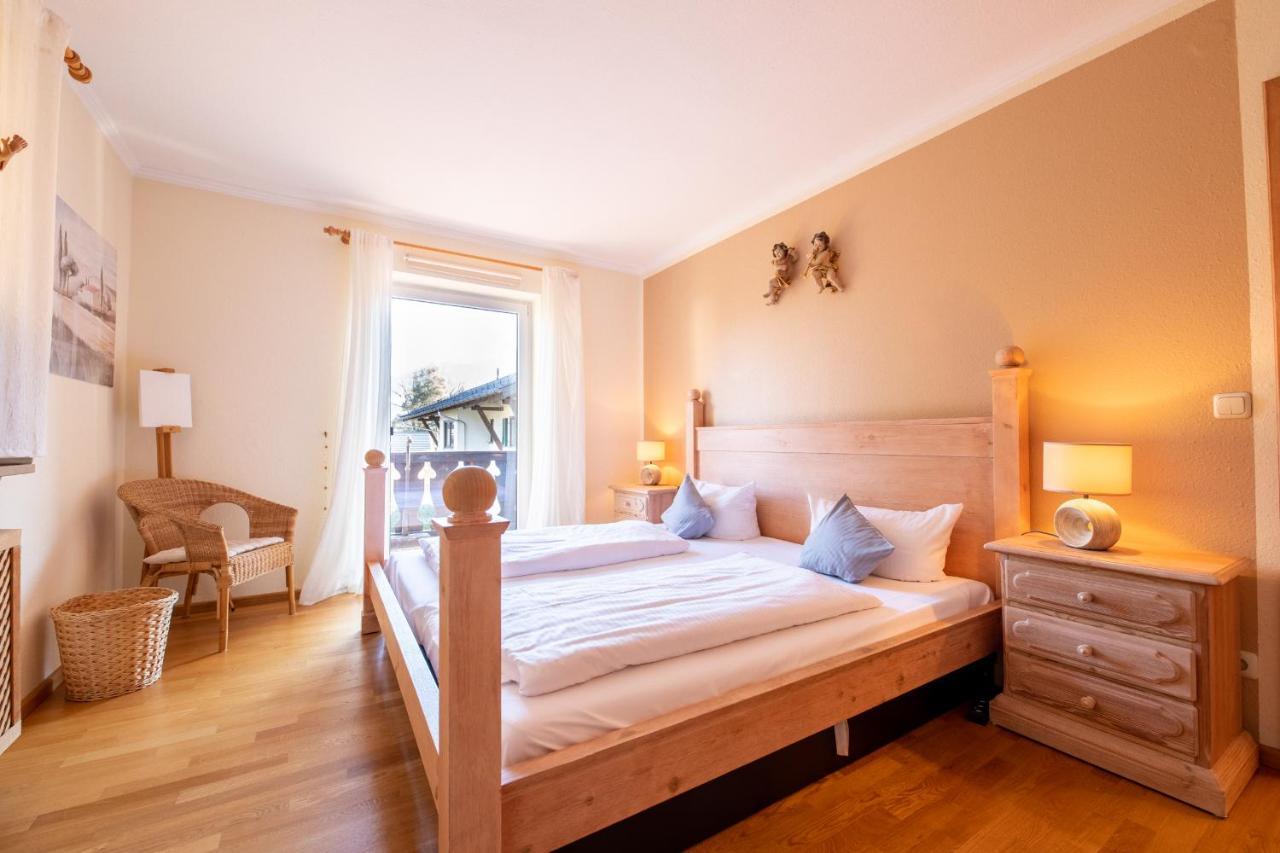 Aussicht Apartment การ์มิช-พาร์เทนเคียร์เชน ภายนอก รูปภาพ